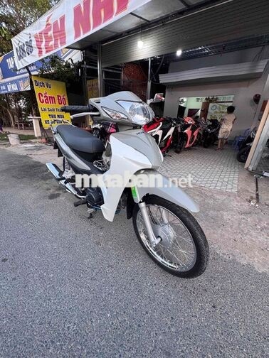 Honda Wave Alpha 2025 Trắng xám