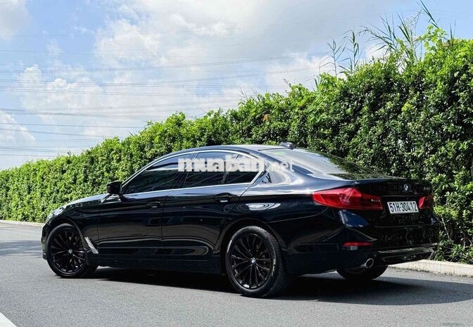 Cần ra đi nhanh BMW 530i 2019 Odo chỉ 6v9 chuẩn.0