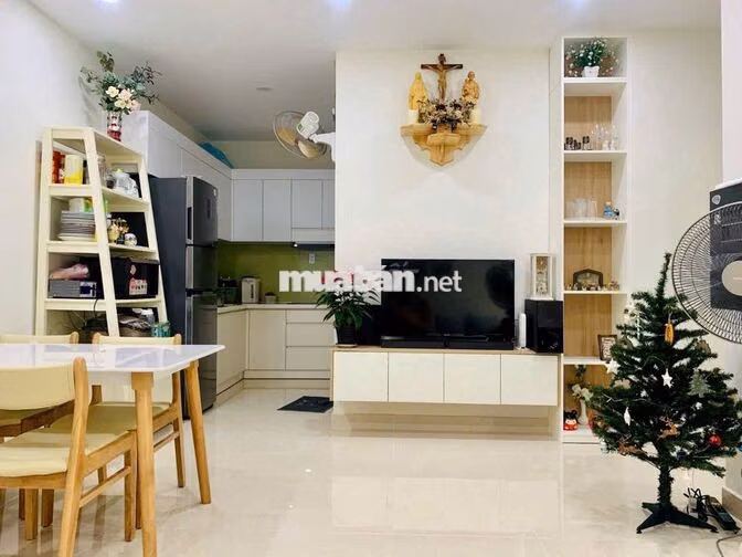 Cần tiền bán gấp căn 2pn 2wc Full nội thất chung cư Dream Home Palace