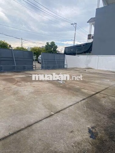 Cần cho thuê kho xưởng mới tinh Thạnh Lộc Q12 DT 1500m giá 85 triệu TL