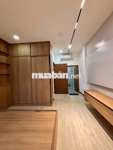 CHO THUÊ HXH TRẦN KHẮC CHÂN Q1 - 4 TẦNG, 2PN, ST, GIÁ 22TR