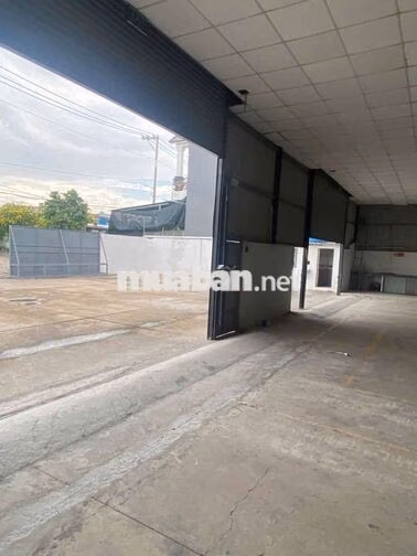 Cần cho thuê kho xưởng mới tinh Thạnh Lộc Q12 DT 1500m giá 85 triệu TL