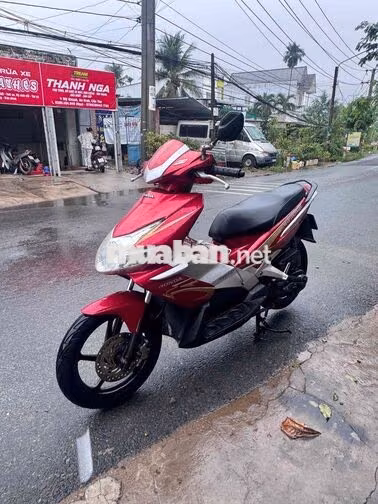 Honda Air Blade 2010 đỏ