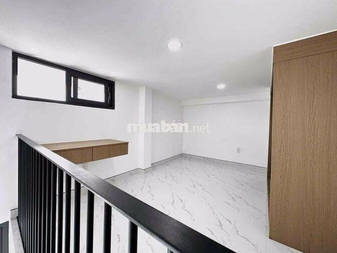 Duplex ban công Full NT - Ngay Làng Đại Học - Bcons City Mall