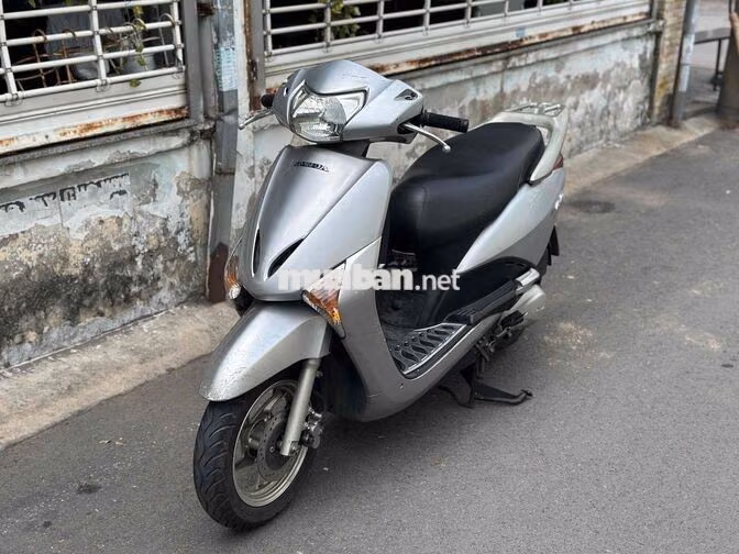 Honda Lead 110 FI Bạc