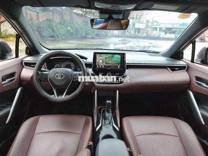 Corolla Cross 1.8V 2020 chạy kĩ hỗ trợ góp