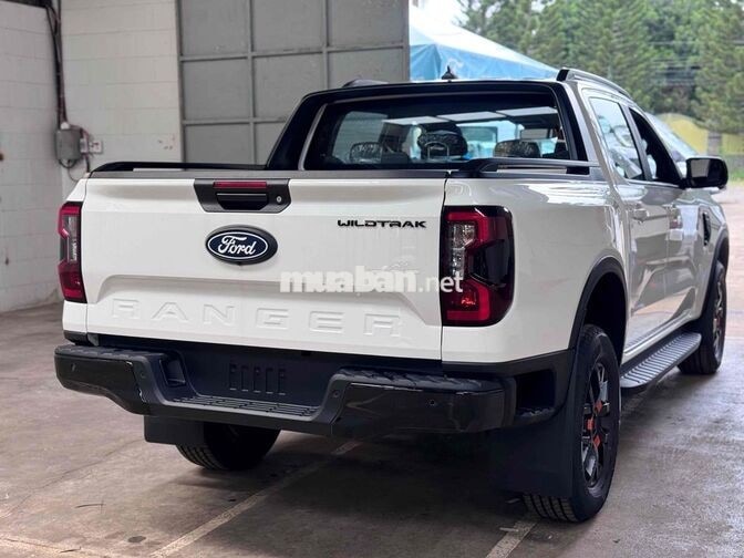 Ranger Wildtrak 2.0L xe sẵn giao ngay - giá tốt