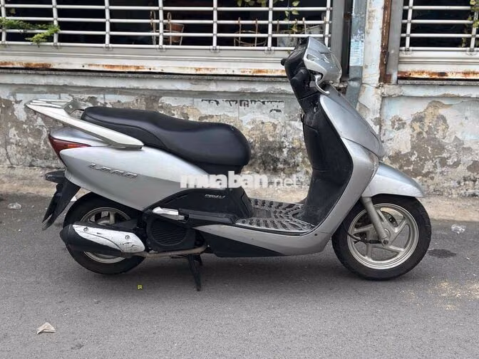Honda Lead 110 FI Bạc