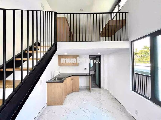 Duplex ban công Full NT - Ngay Làng Đại Học - Bcons City Mall