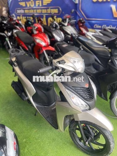 Honda Vision 2015 Vàng cát ( cs 2 )