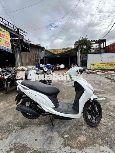 Kymco Kendy 50 Trắng