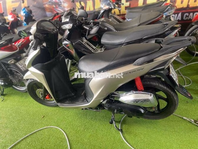 Honda Vision 2015 Vàng cát ( cs 2 )