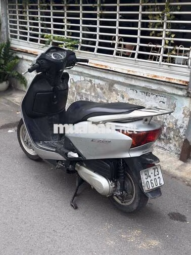 Honda Lead 110 FI Bạc