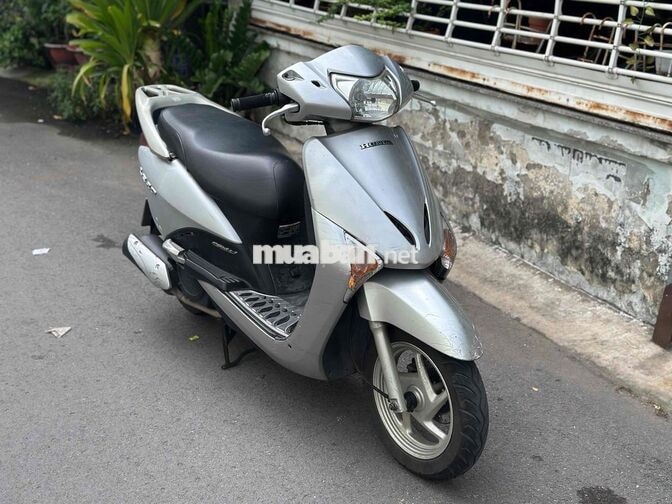 Honda Lead 110 FI Bạc