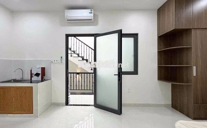 PASS PHÒNG  Do chuyển công tác nên mình cần pass phòng  Lạc Long Quân