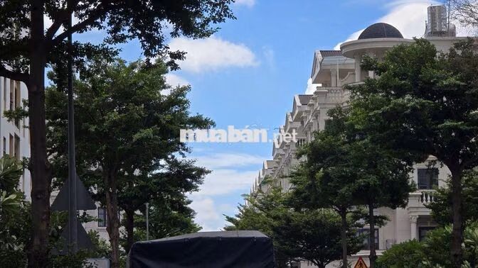 Cho thuê căn shophouse góc 2 mặt tiền kinh doanh 90m2 -Cityland Gò Vấp