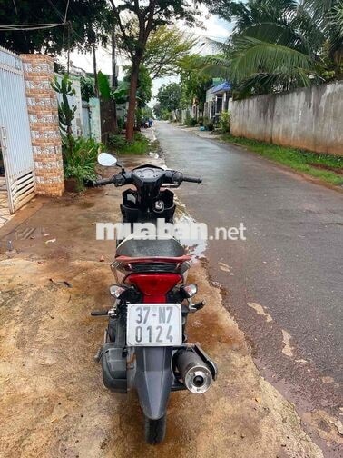 Yamaha Nouvo Đỏ, Đen