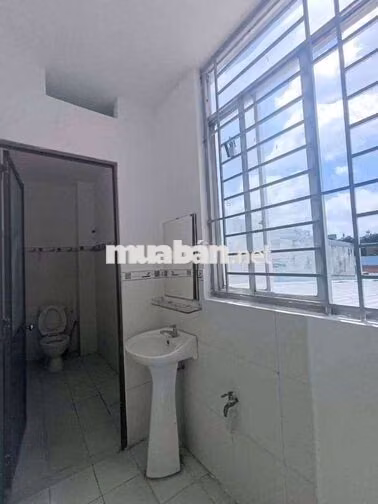 Nhà Hẻm Xe Hơi 5x13 1lầu 2pn 2wc 