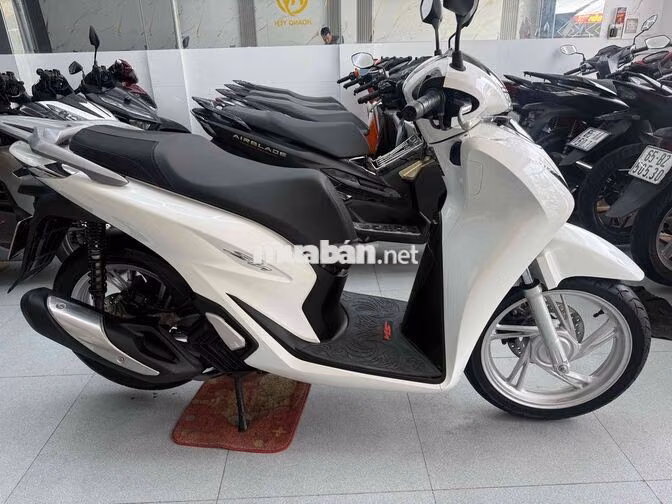 Honda SH 125 2022 lướt 5 ngàn cây B65 GÓP CẦN CCCD