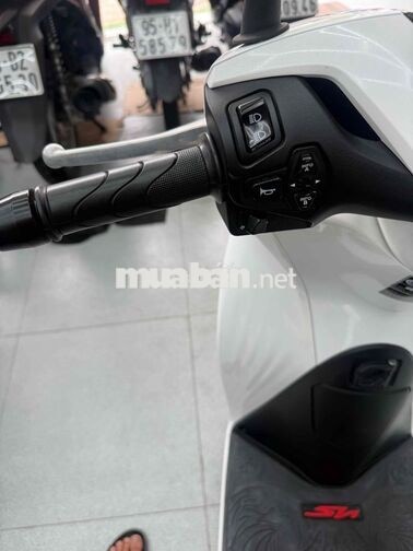 Honda SH 125 2022 lướt 5 ngàn cây B65 GÓP CẦN CCCD