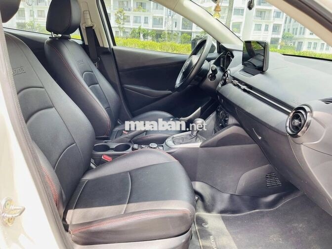 Mazda 2 đời 2020 Trắng 28.000 km