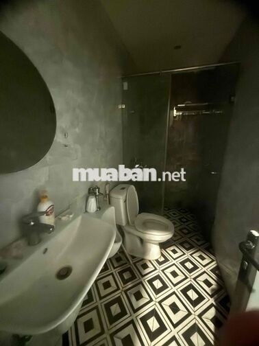 cần cho thuê nhà ở kết hợp kinh doanh, kho hàng rộng 100m2