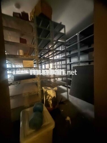 cần cho thuê nhà ở kết hợp kinh doanh, kho hàng rộng 100m2