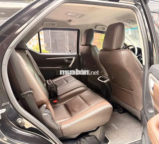 Toyota Fortuner 2.7 AT 2019 Tự động Đen