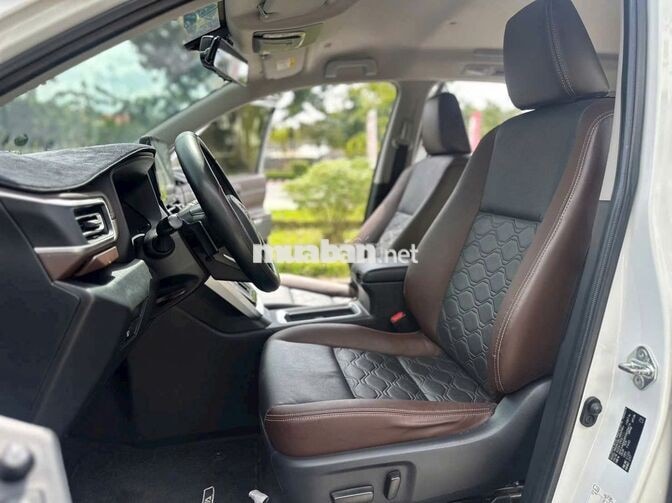 Toyota Innova Cross V 2024 Bản cao cấp  44.000 km