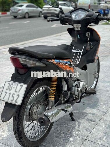 Honda Wave RS Thể thao màu Cam