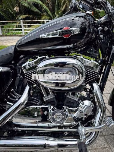Harley-Davidson Custom 1200C 2017 Đen 9200 miles
