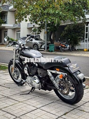 Harley-Davidson Custom 1200C 2017 Đen 9200 miles