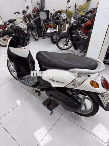 Yamaha Mio Classico Trắng ( bán 12tr5) hô trợ góp