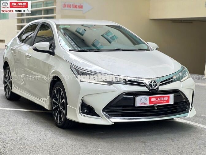 Toyota Altis 1.8G 2020 Trắng 93.000 km