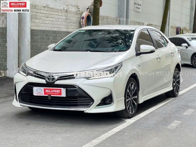 Toyota Altis 1.8G 2020 Trắng 93.000 km