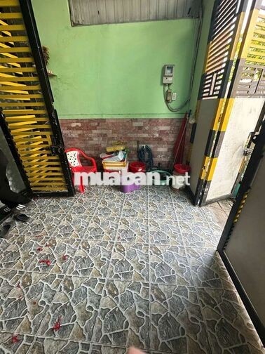 NHÀ ĐƯỜNG XE TẢI - 2PN - GẦN CHỢ
