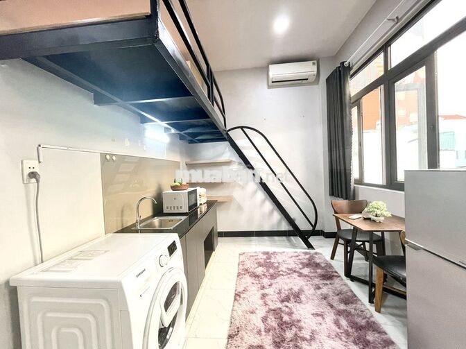 Phòng Ban Công Thoáng, An Ninh Gần Bệnh Viện Hoàn Mỹ