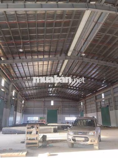 xưởng 2.800 m² giá 3,3$/ m² trong KCN ĐỨC HÒA LONG An