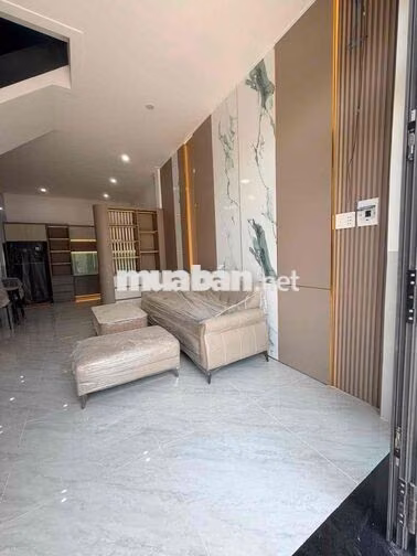 NHÀ MỚI SỊN ĐẸP HẺM Ô TÔ TRUNG TÂM P3