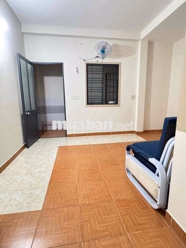 PHÒNG BAN CÔNG - SẴN MÁY LẠNH - CỬA SỔ THOÁNG MÁT