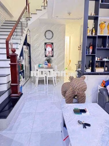 CHỦ VỀ SÀI GÒN B.ÁN LẠI CĂN NHÀ 1 TRỆT 1 LẦU KHU MINH LINH ĐƯỜNG 7A