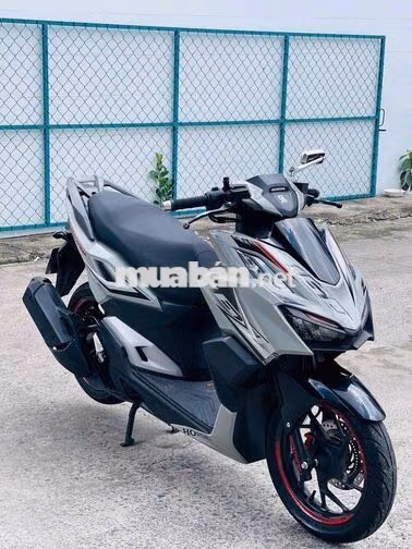 Honda Vario ABS 2023 Xám chính chủ