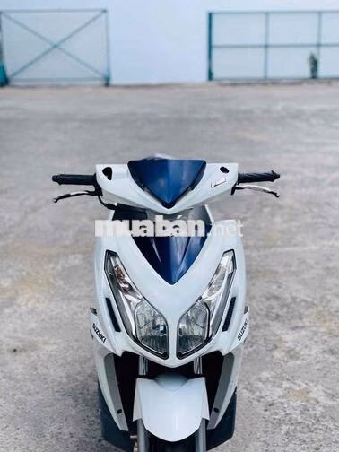 Suzuki Impulse 2016 Trắng xanh