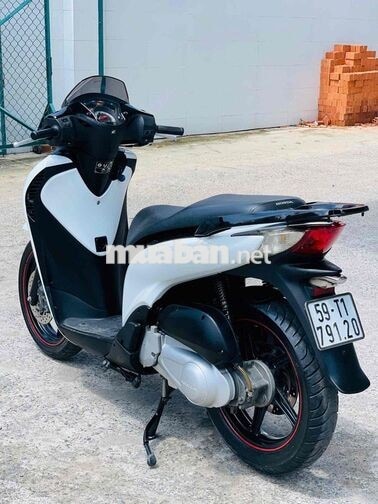 Honda SH Ý 150 2011 Trắng 103 đầu chính chủ