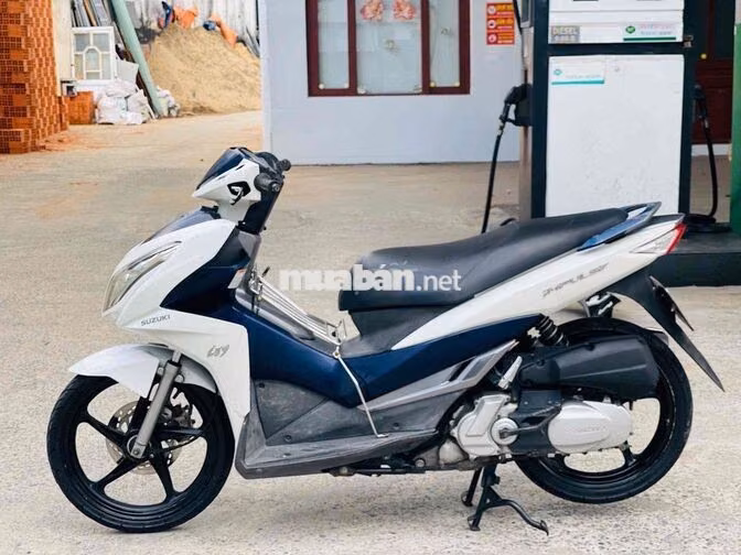 Suzuki Impulse 2016 Trắng xanh