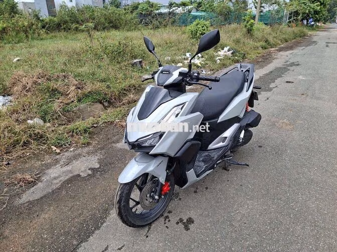 Honda Vario 160 2024 Xám 32k km