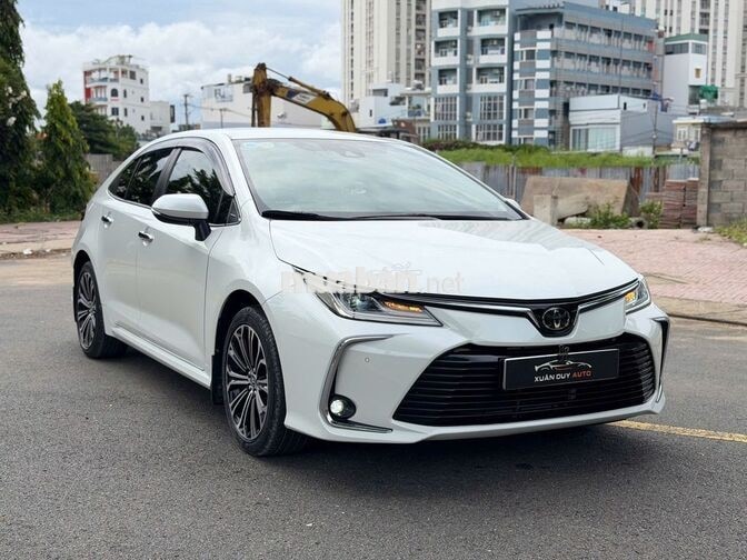 Toyota Corolla Altis 1.8V 2023
