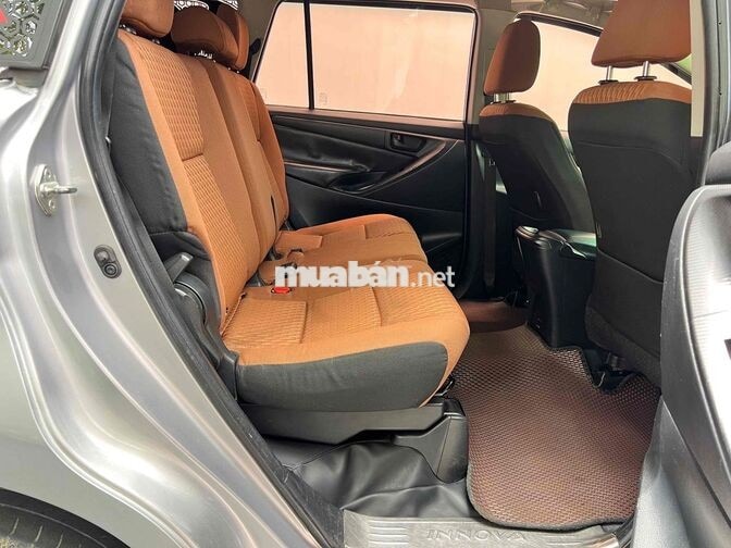 Toyota Innova E 2018 Số sàn 8 chỗ đẹp chất