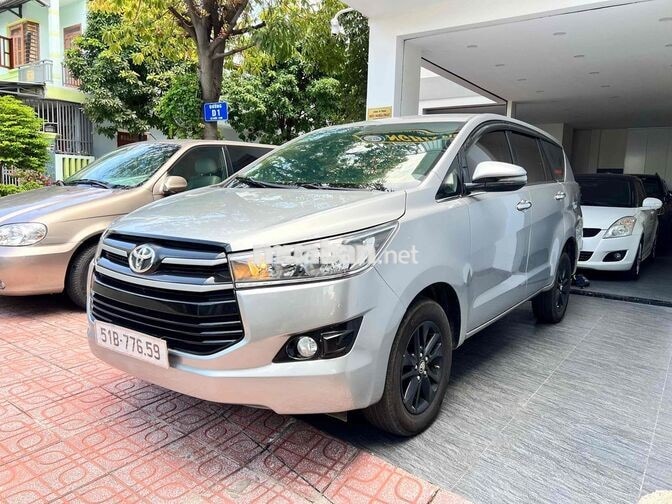 Toyota Innova E 2018 Số sàn 8 chỗ đẹp chất