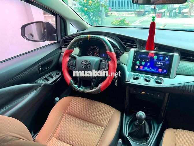 Toyota Innova E 2018 Số sàn 8 chỗ đẹp chất